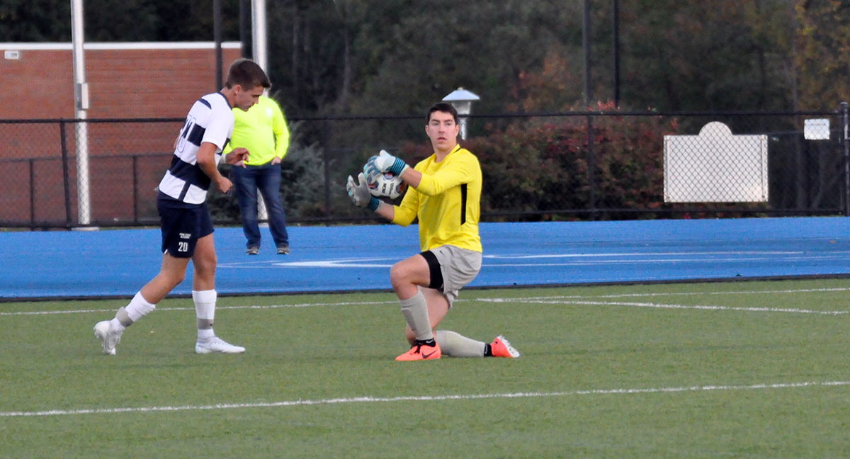 Photo (by Omer Sanchez): Senior goalkeeper Tanner Yaw handles the ball in the box during Wednesday night's win over Pitt-Greensburg.