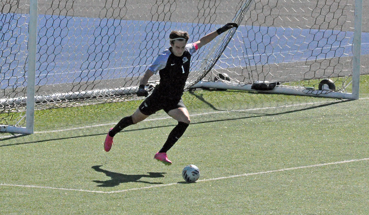 Men&rsquo;s Soccer Downed by Behrend