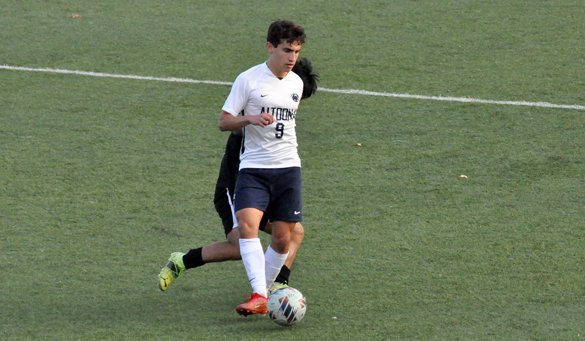 Men&rsquo;s Soccer Gets First AMCC Road Win at Bradford