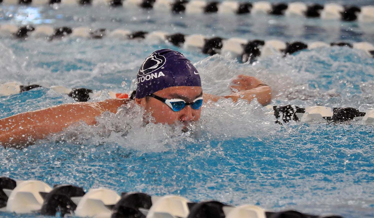 Men&rsquo;s Swimming Remains in Ninth Following Day Two at Oberlin