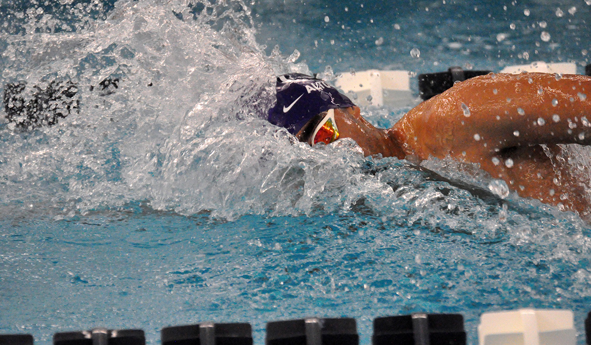Men&rsquo;s Swimming Bests Lebanon Valley, 142-42