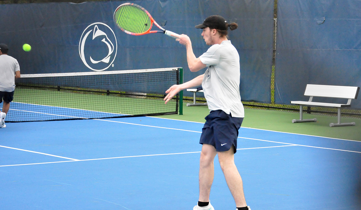 Lions Extend Win Streak in 7-2 Win at Lycoming