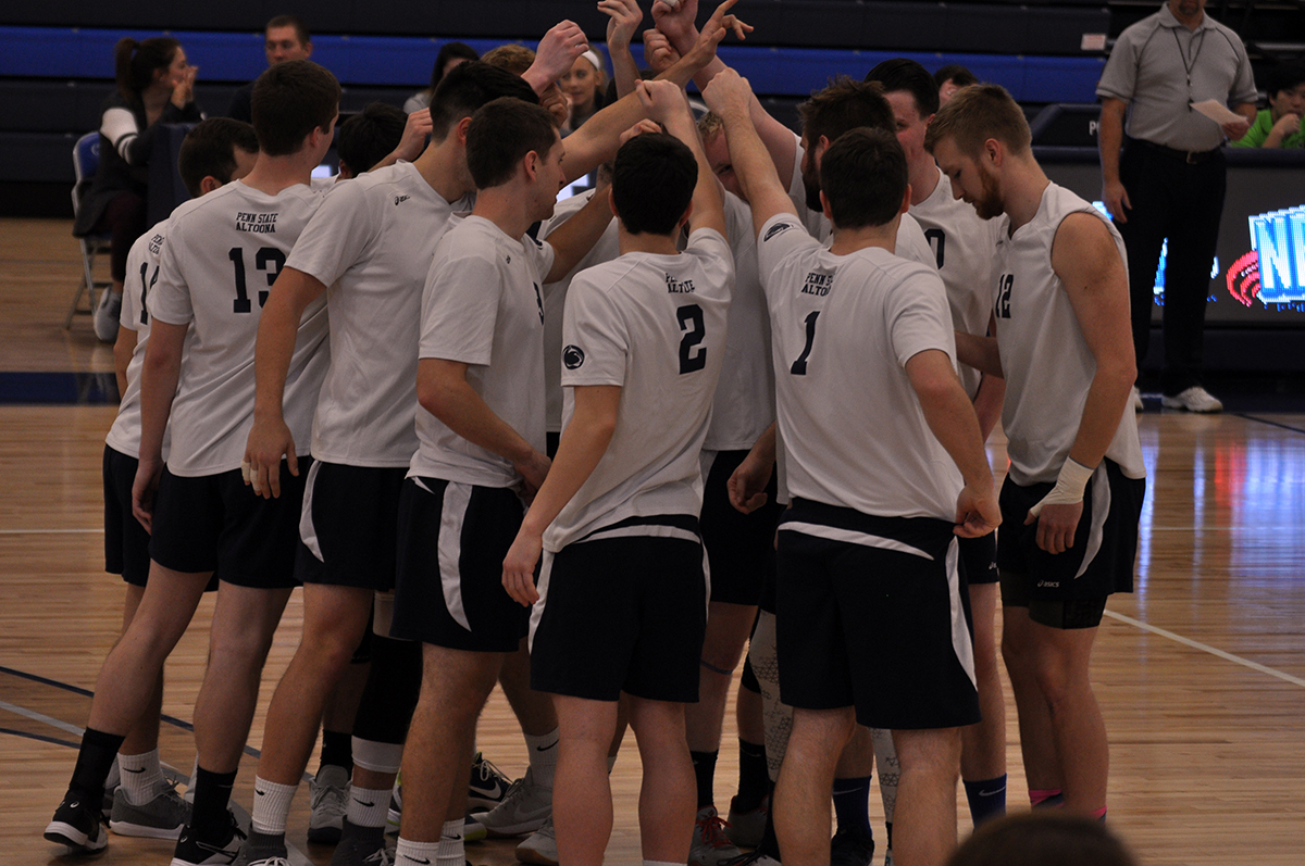 Men&rsquo;s Volleyball Swept 3-0 in NEAC Semifinal Match