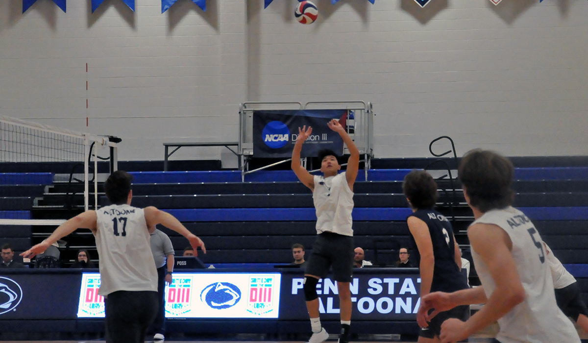Lions Take Win in Fifth Set