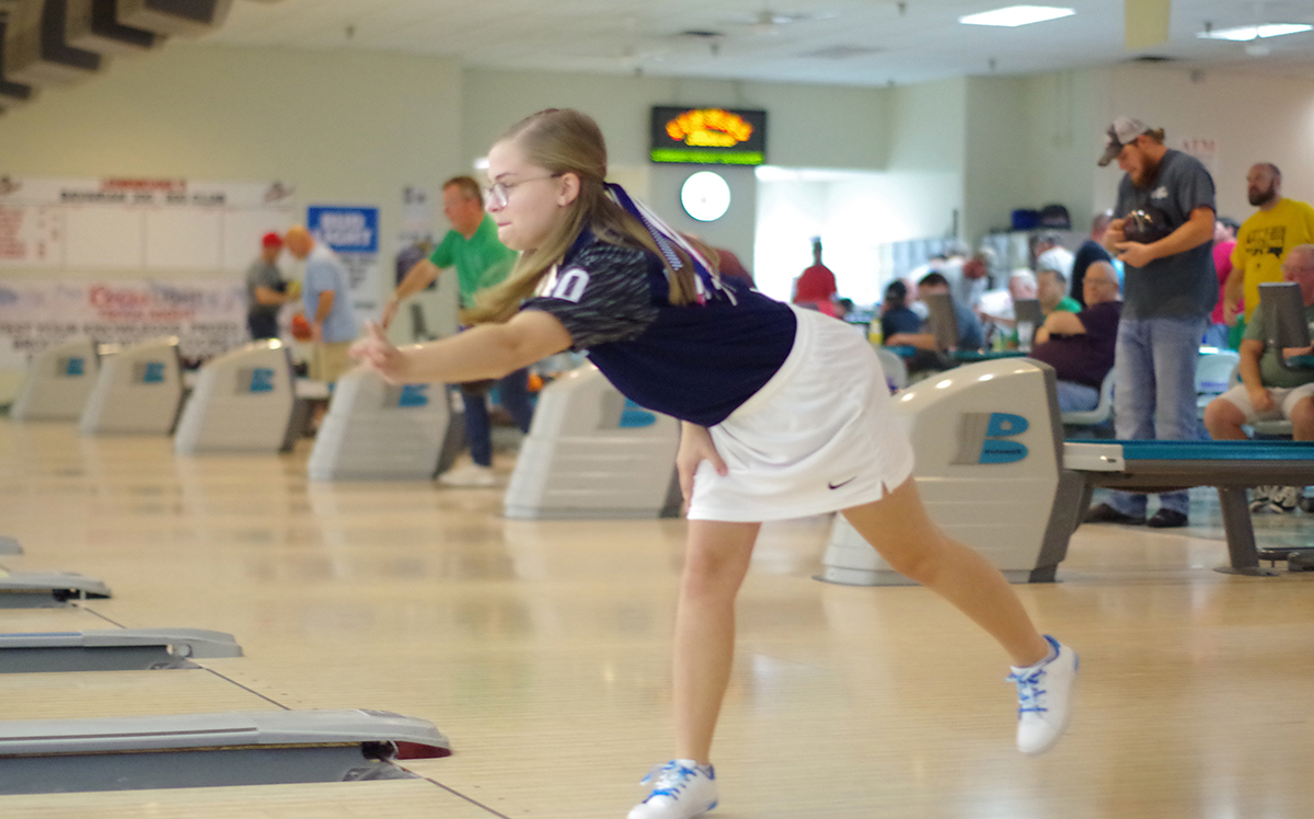 Women&rsquo;s Bowling Swept in Dual Match at La Roche
