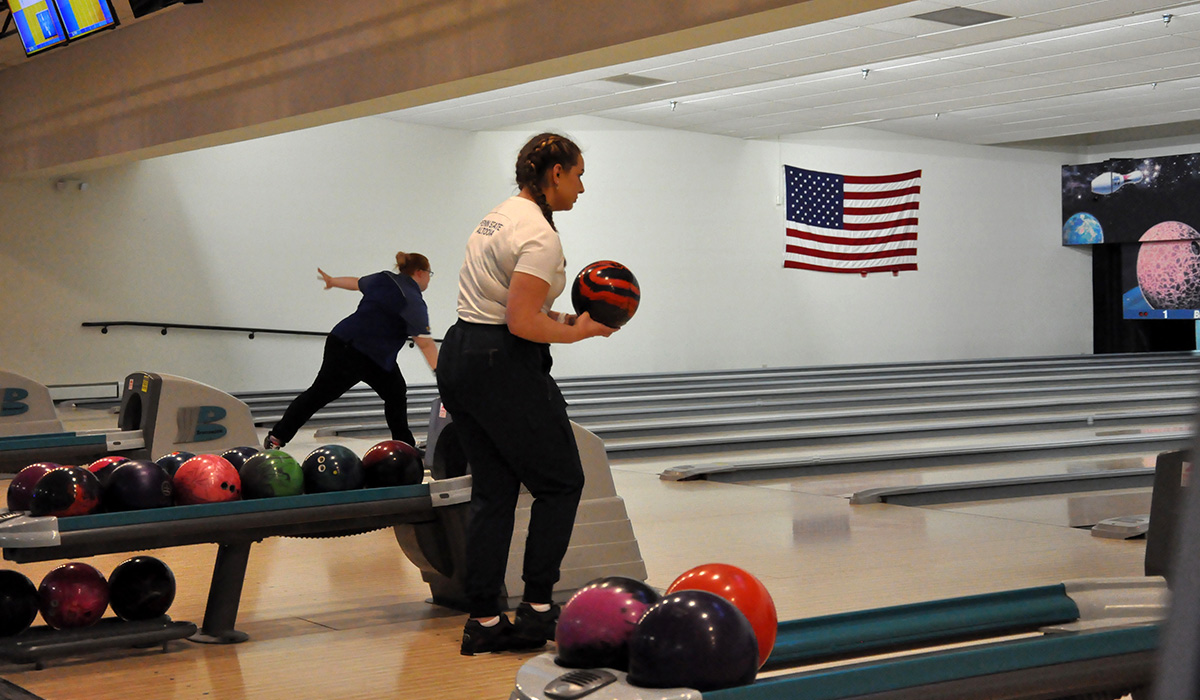 Women&rsquo;s Bowling Starts AMCC Round Robin #2 in Sixth Place