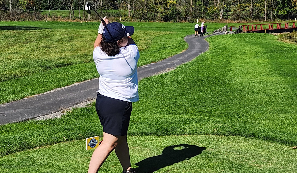 Women&rsquo;s Golf Settles for Ninth at The Ruckus