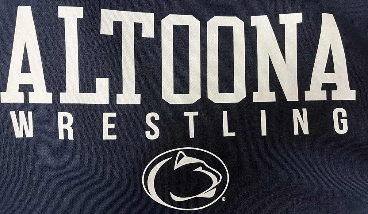 Women&rsquo;s Wrestling Competes in Muhlenberg Invite