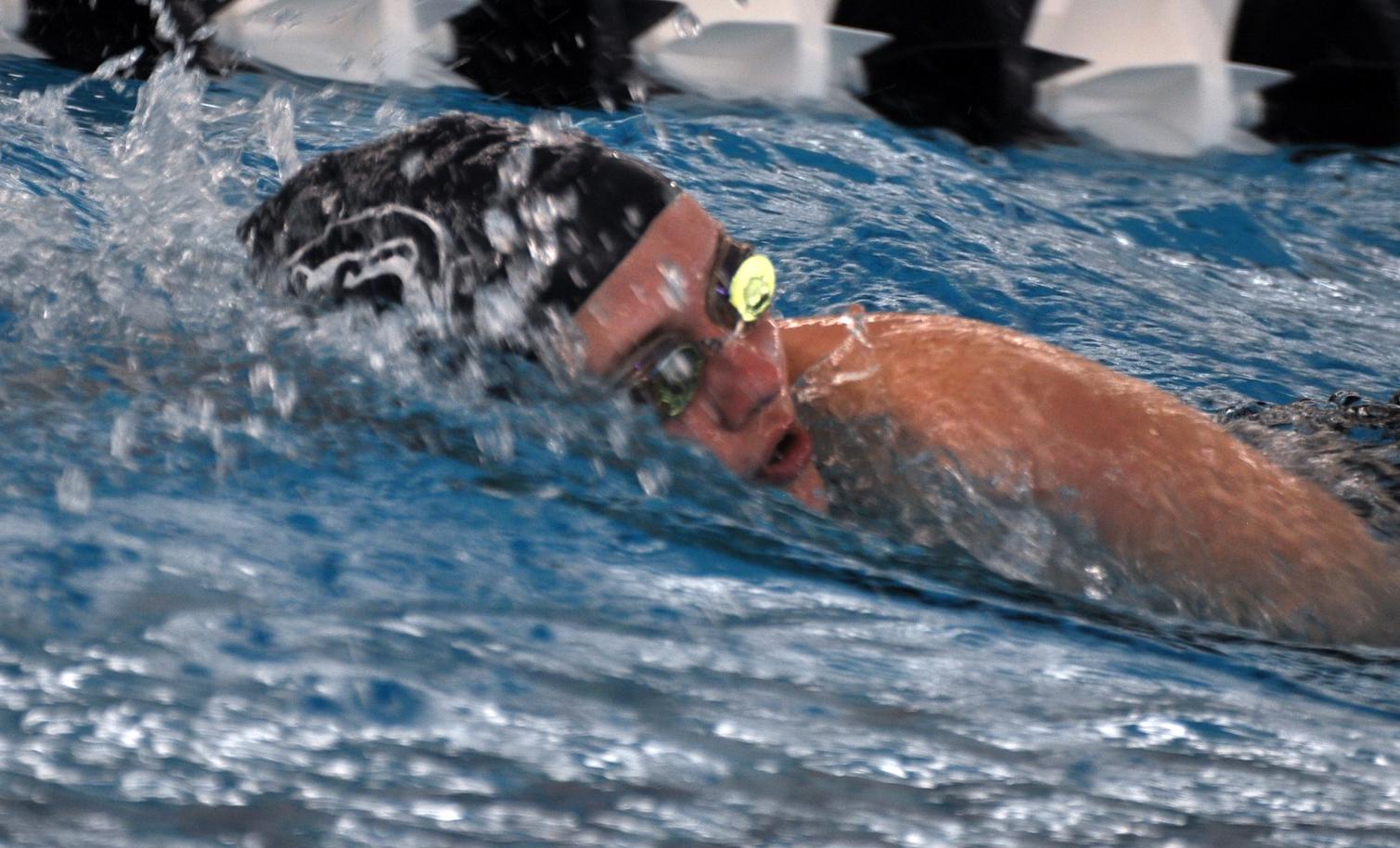 Women&rsquo;s Swimming Opens AMCC Championships in Fifth Place