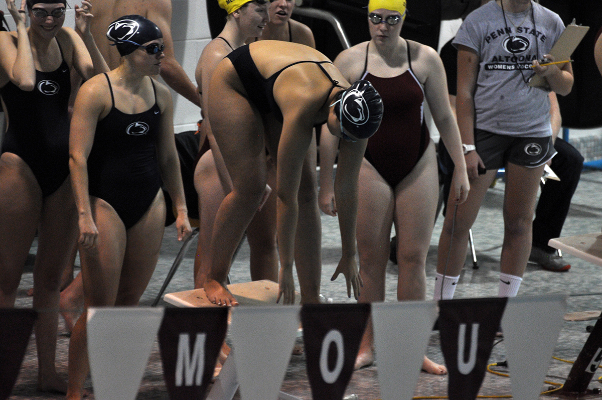 Women's Swimming Edges Wilkes 88-85