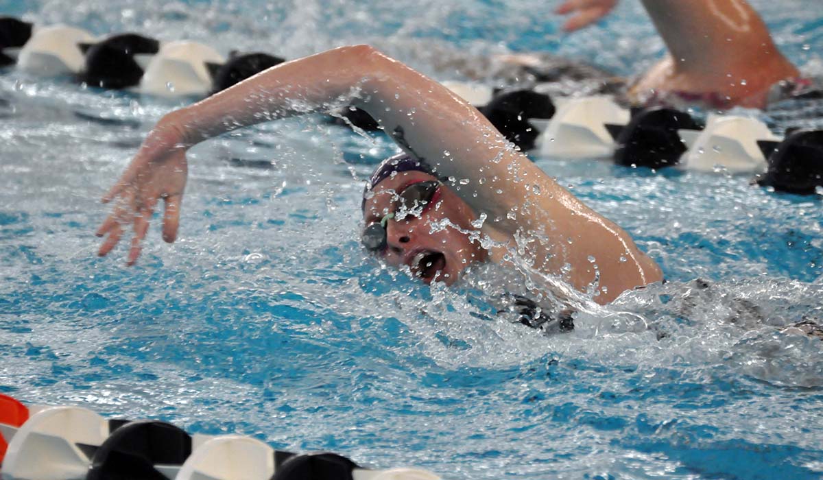 Women&rsquo;s Swimming Falls to Elizabethtown, Juniata in Regular Season Finale