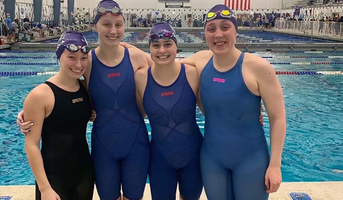 Women&rsquo;s Swimming Sits in Third After Opening Night at AMCCs