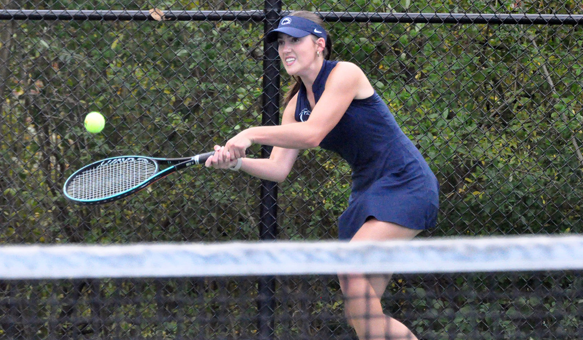 Women&rsquo;s Tennis Defeated by Gators