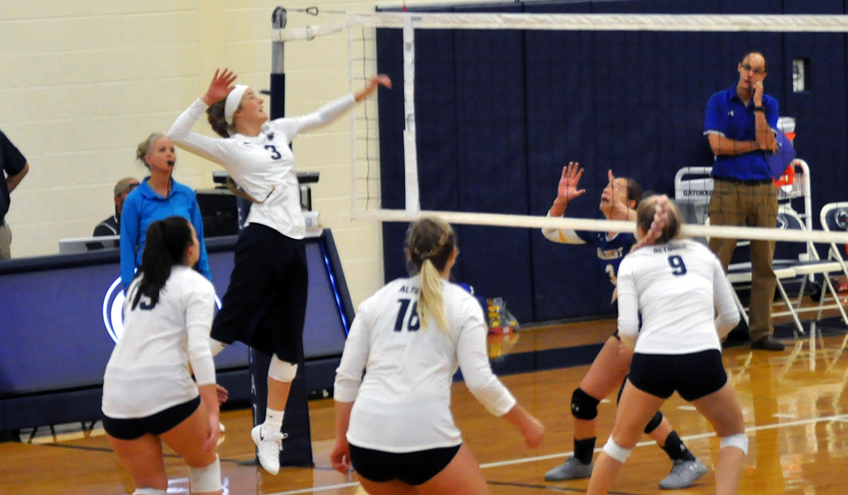 Women&rsquo;s Volleyball Defeats Alfred State 3-1