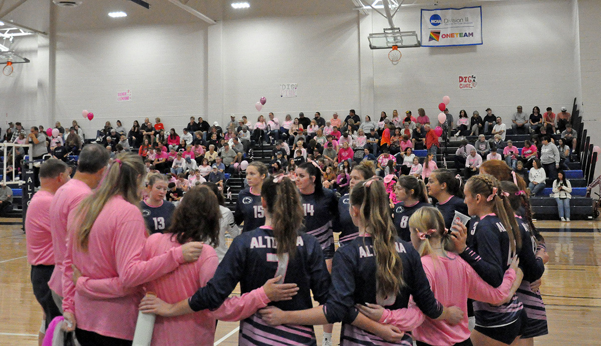 Women&rsquo;s Volleyball Earns Four-Set Win Over Rival Mounties